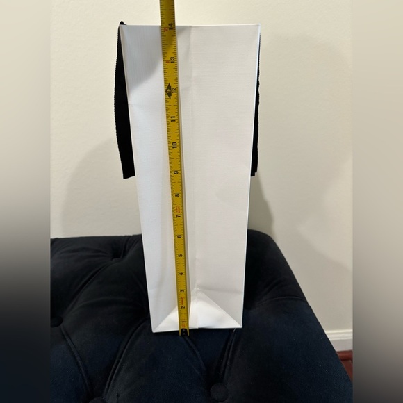 Celine Paris White Shopping bag with Black Straps - Picture 4 of 6